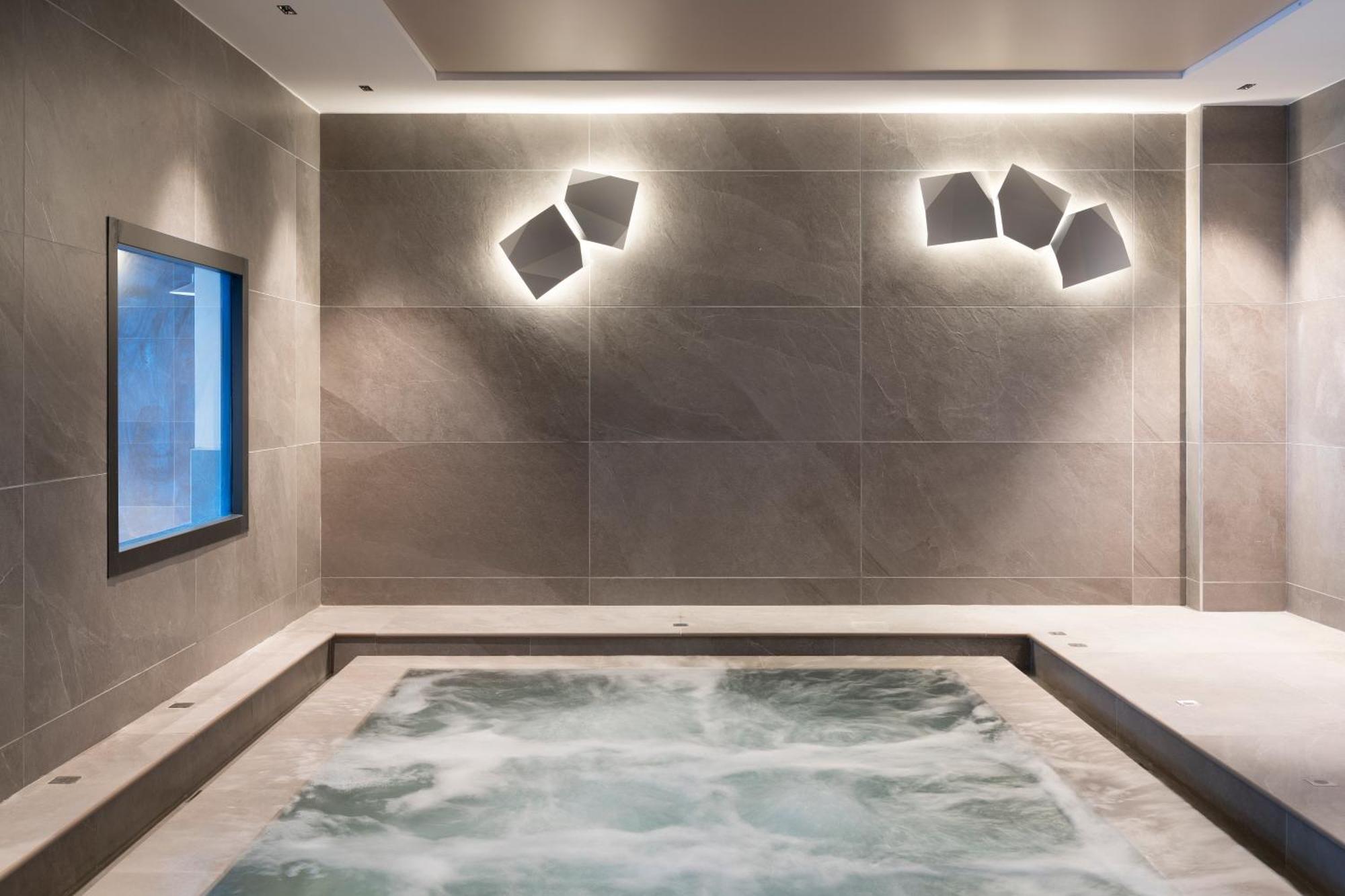 Mgm & Residences - Manaka 5*
